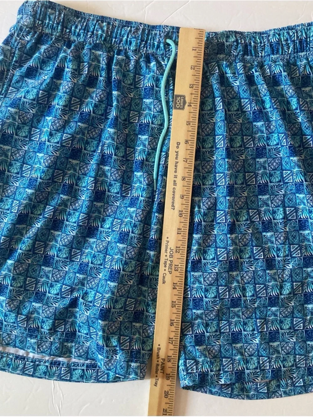 Caribbean Mens XL Blue Mosaic Swim Trunks like new